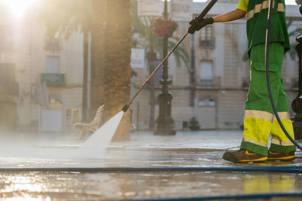 Best Playground Equipment Cleaning  in Hamtramck, MI